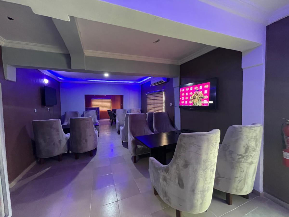 Alluring View Hotel - Allen Avenue Lagos Extérieur photo