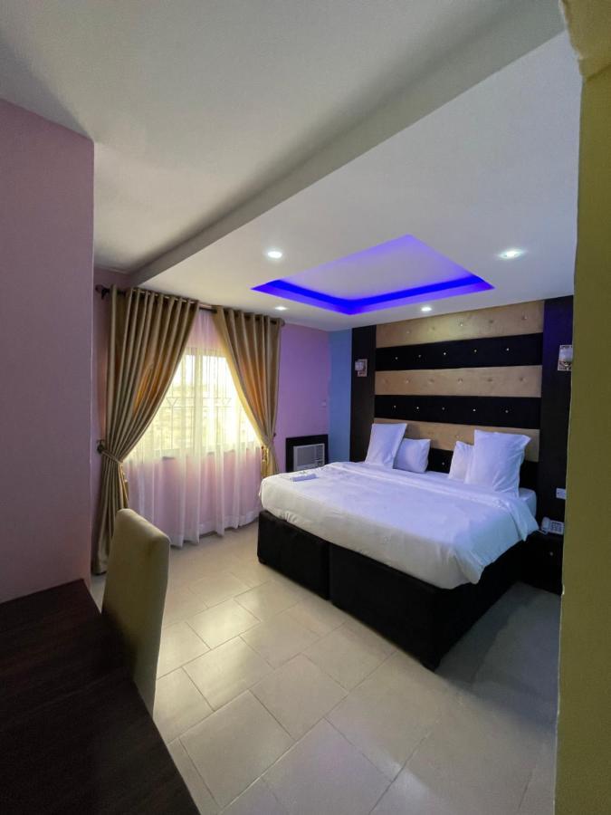 Alluring View Hotel - Allen Avenue Lagos Extérieur photo