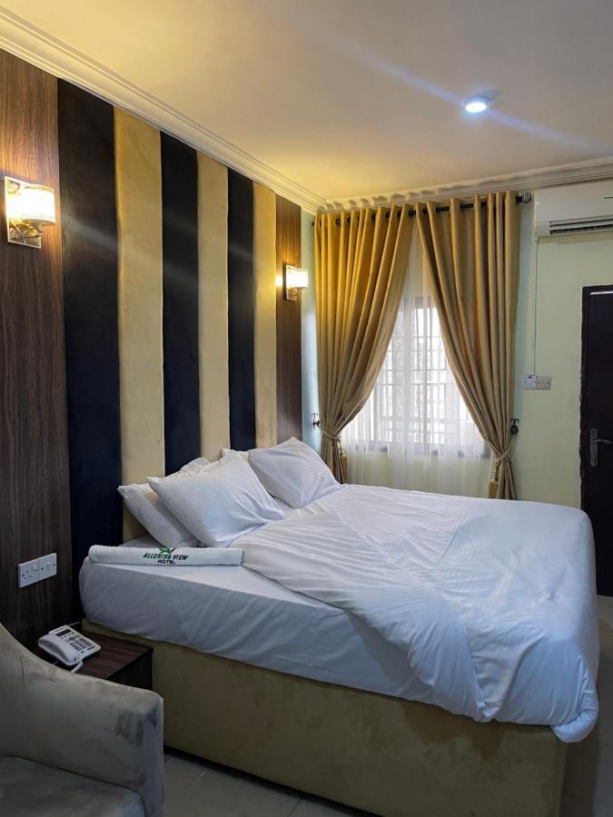 Alluring View Hotel - Allen Avenue Lagos Extérieur photo
